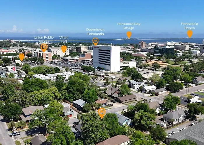 Holiday home Foxden, Walk To Downtown Festivals And Events! Pensacola